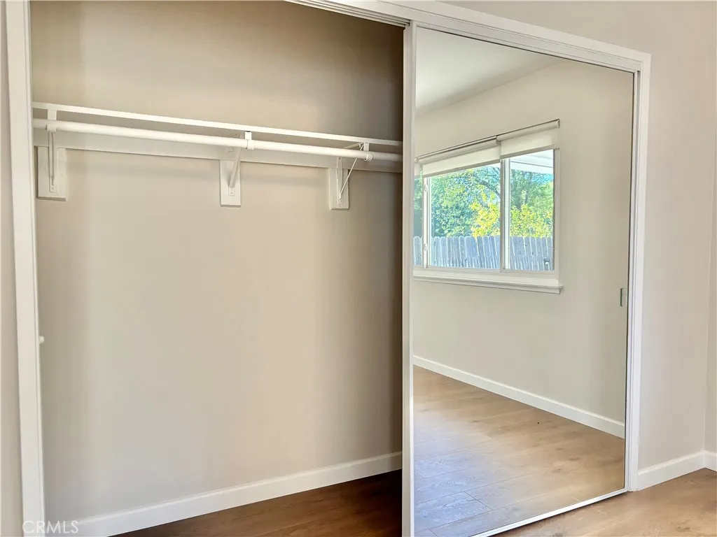 7063 Middlesbury Ridge Circle, West Hills, California 91307 home-pic-32